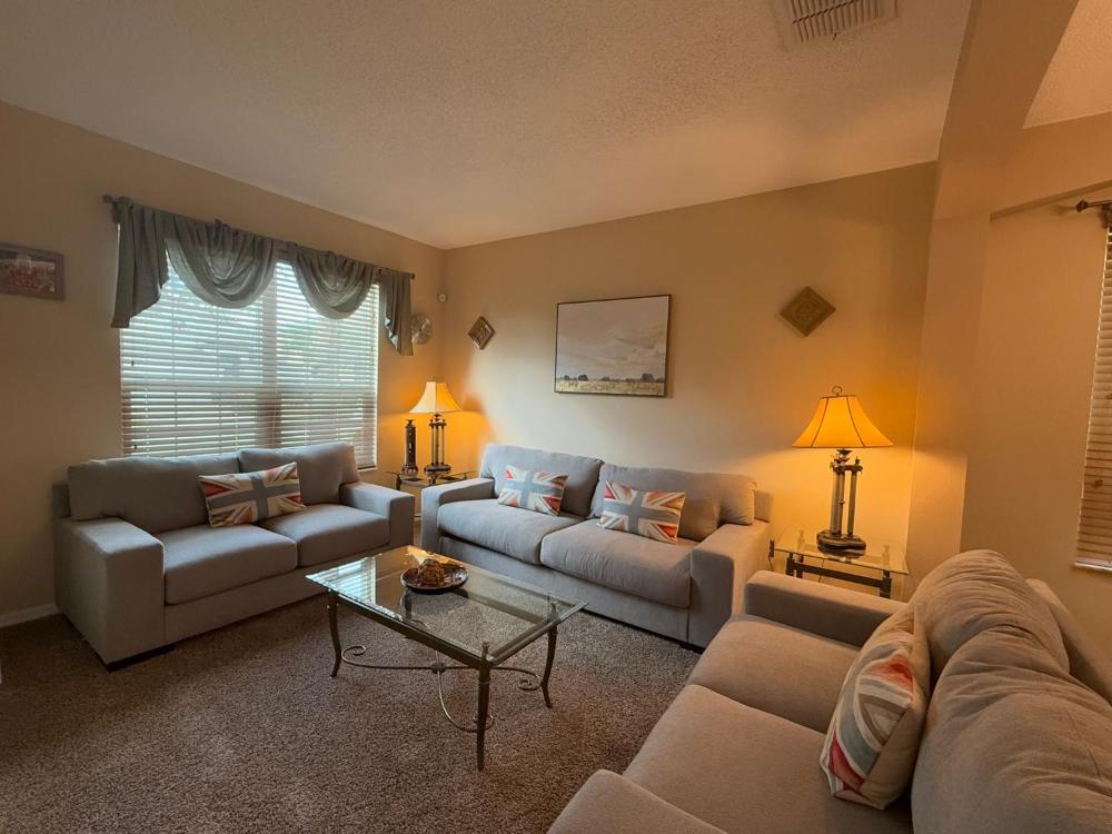 Seasons Villa 6 bedrooms, 4 masters and water view